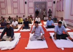 કચ્છ કલેક્ટર આનંદ પટેલના માર્ગદર્શન હેઠળ વહીવટી તંત્રના અધિકારીઓ માટે વિશેષ ‘સાઉન્ડ મેડિટેશન” સેશનનું આયોજન કરાયું