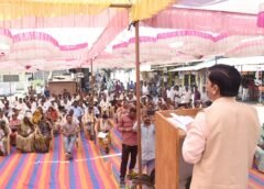 સંજેલી તાલુકાના માંડલી ખાતે રાજ્ય મંત્રી રમેશભાઈ કટારાના અધ્યક્ષ સ્થાને સેવાસેતુ કાર્યક્રમ યોજાયો