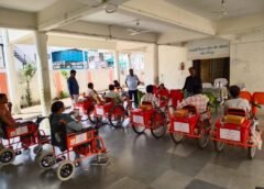 રાજ્ય સરકારની યોજના હેઠળ ૫ મોટરાઈઝડ ટ્રાઈસિકલ અને ૨ જોયસ્ટીક વ્હીલચેરનું દિવ્યાંગોને વિતરણ