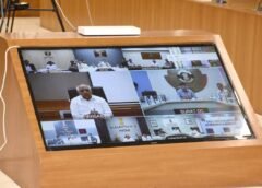 મુખ્યમંત્રી એ ગાંધીનગરથી વીડિયો કોન્ફરન્સના માધ્યમથી રાજ્યના તમામ જિલ્લાના કલેક્ટર સાથે બેઠક યોજી