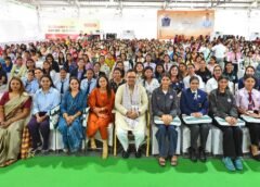 राजस्थान के मुख्यमंत्री ने मुख्यमंत्री आवास पर आयोजित नारी शक्ति वंदन कार्यक्रम में महिलाओं से किया संवाद