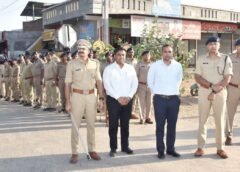 ખેડા જિલ્લામાં શાંતિપૂર્ણ અને સુરક્ષિત માહોલમાં મતદાન સુનિશ્ચિત કરવા થયું ફૂટ પેટ્રોલિંગ