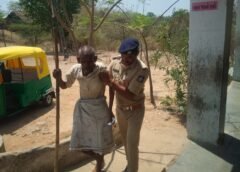 લોકશાહીના પર્વમાં ‘ખાખી’ની સંવેદના:ફરજની સાથે માનવતાનો સંગમ